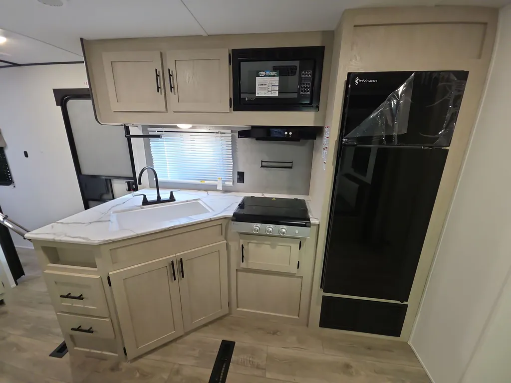 2026 Shasta RVs i-5 Edition 532BEDS, Photos photo 31