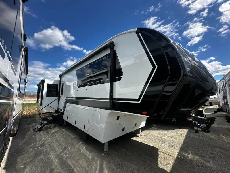 2026 Brinkley Model Z 3600