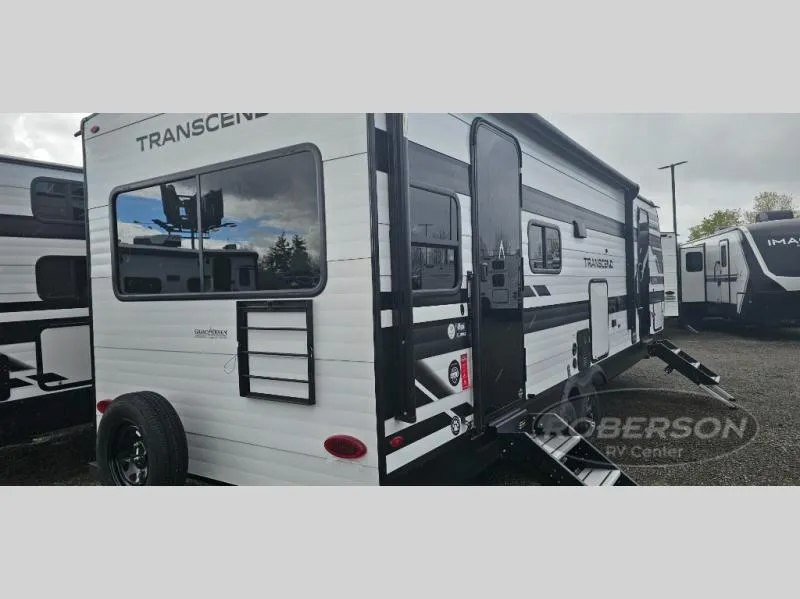 2026 Grand Design Transcend 245RLT - Photo 4