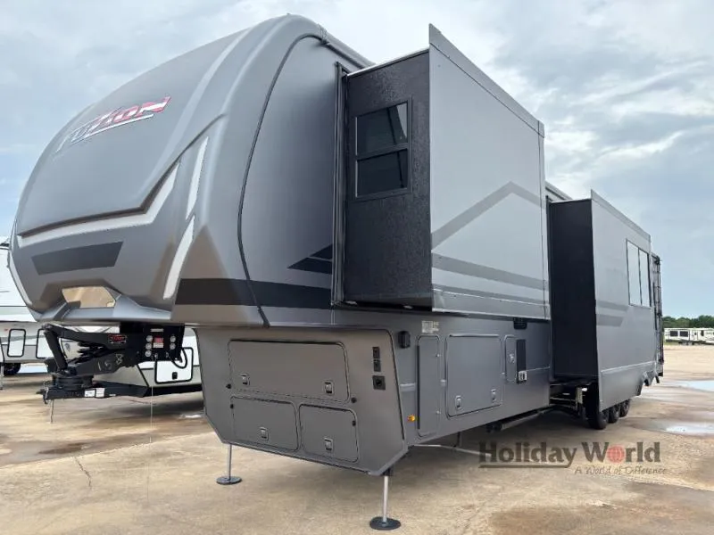 2025 Keystone Fuzion 440 - Photo 2