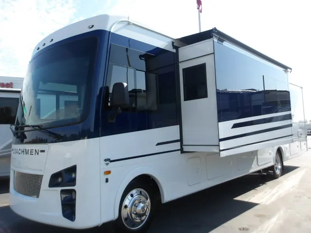 2026 Coachmen Mirada 35OS - Photo 4