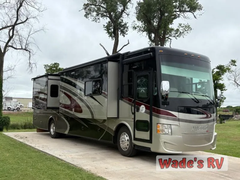 2015 Tiffin Motorhomes Allegro RED 38QRA - Main photo
