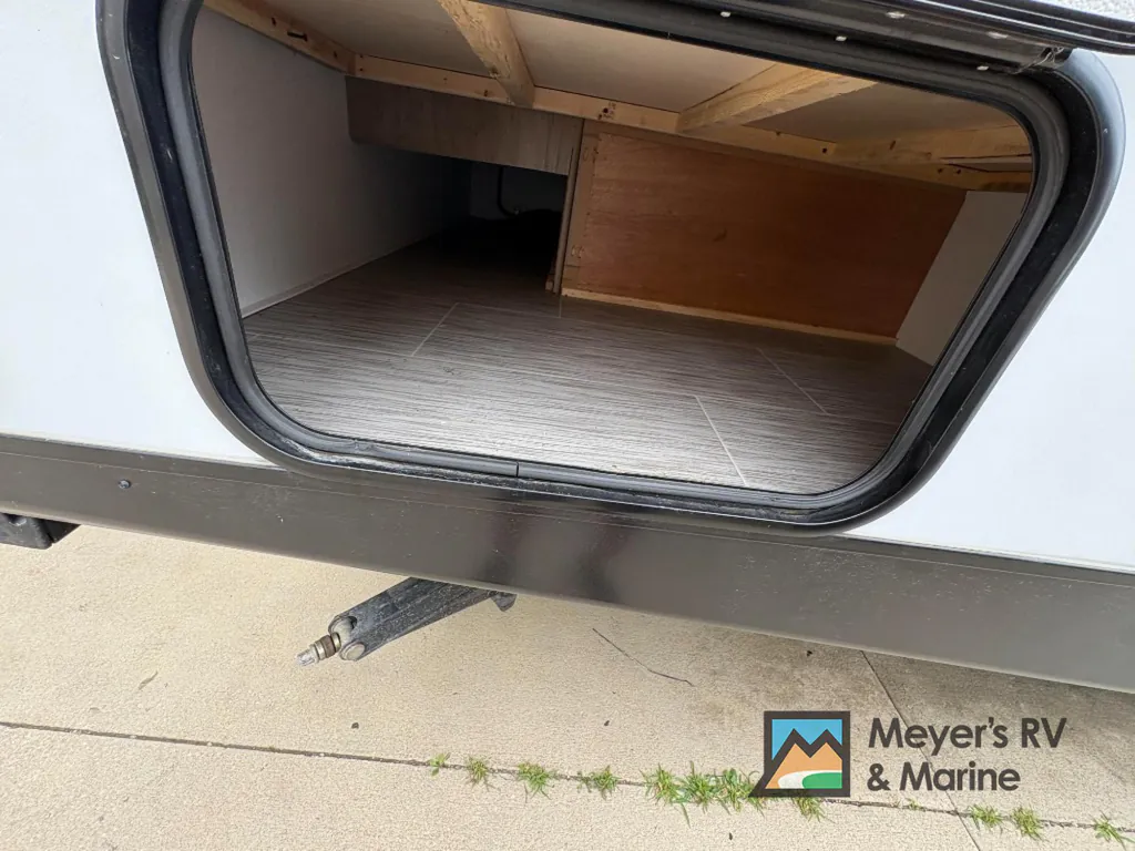 2025 Coachmen Freedom Express Select 29SE, Photos photo 7