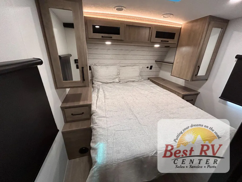 2026 Forest River Solaire 2580RBSS, Photos photo 46
