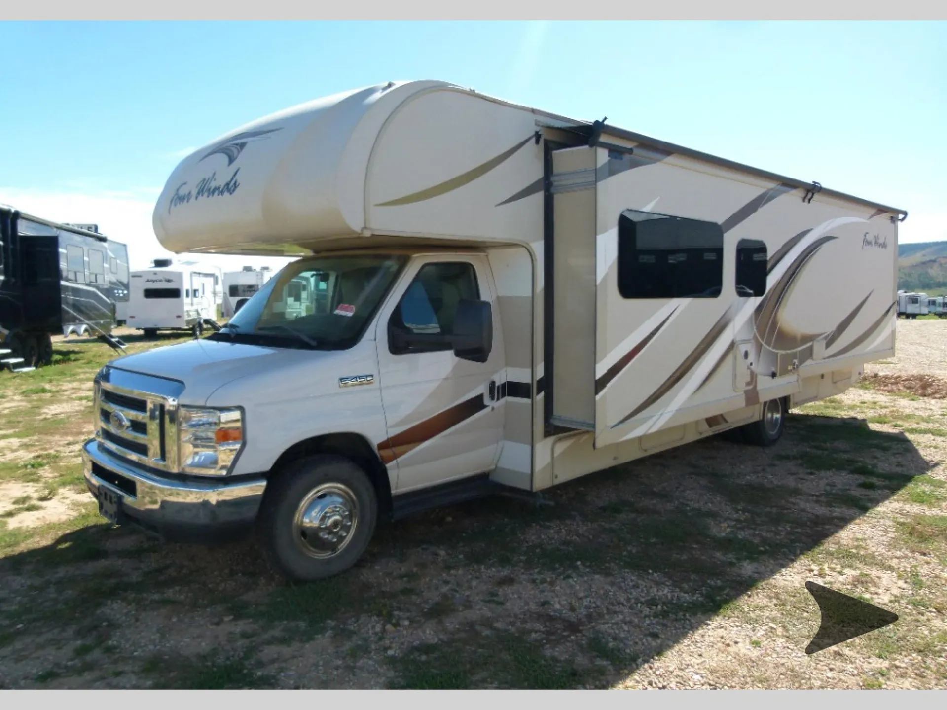2018 Thor Motor Coach Four Winds 31W - Photo 2