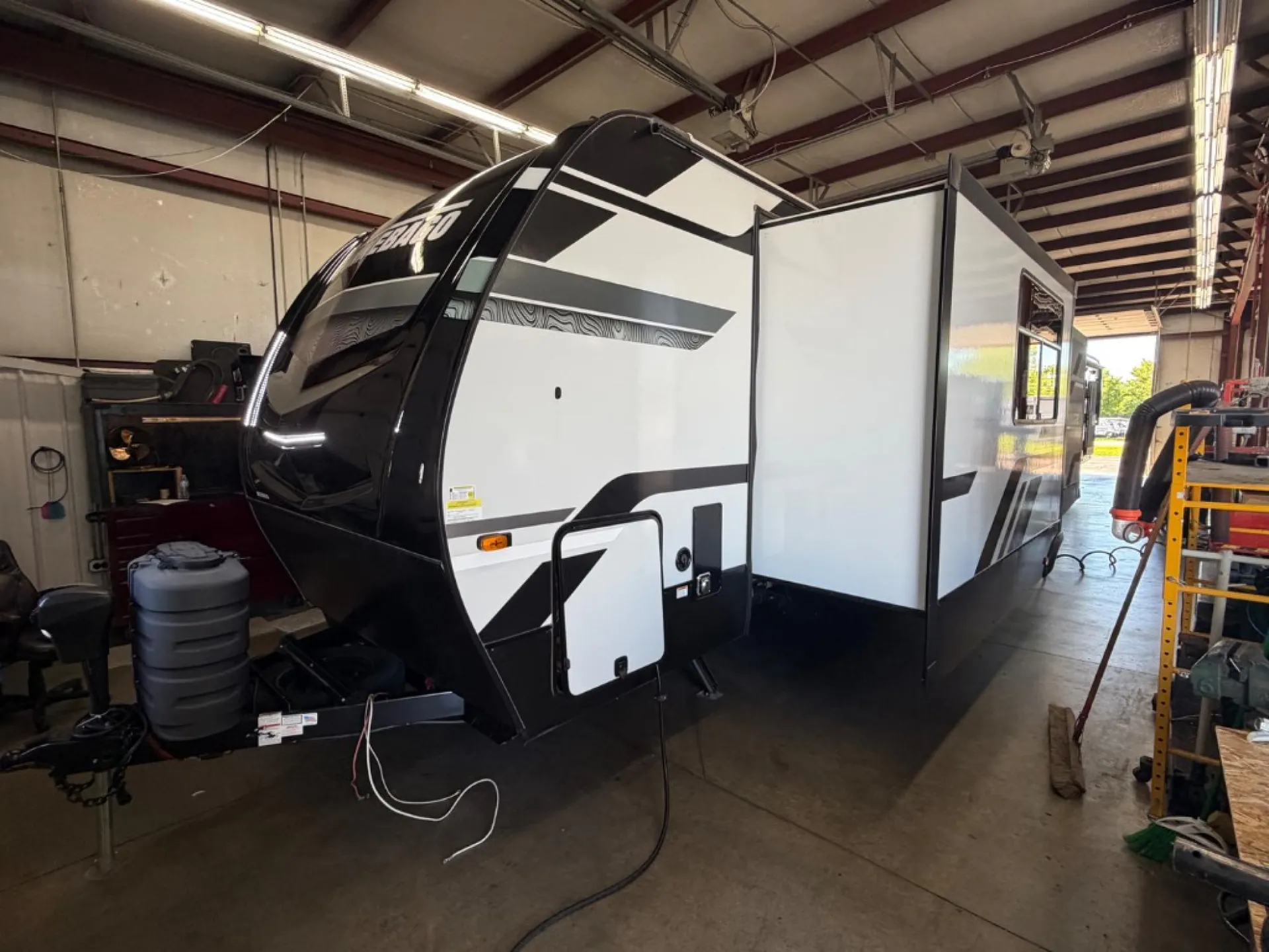2026 Winnebago Voyage 3235FK - Photo 4