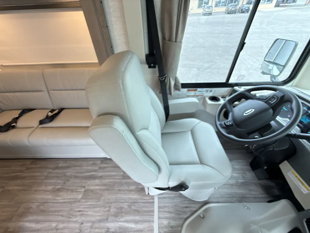 2026 Thor Motor Coach Freedom Traveler A29, Photos photo 31
