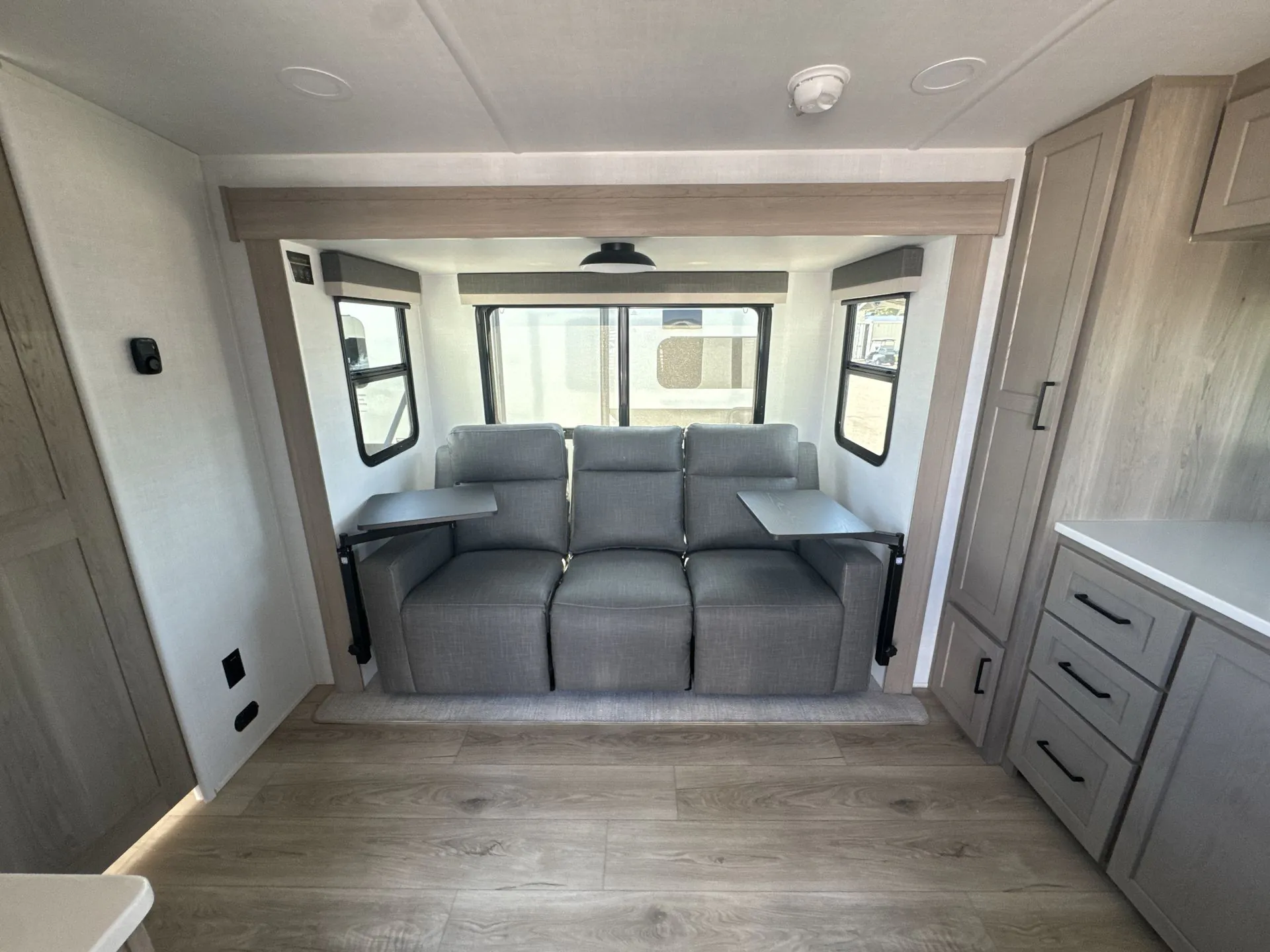 2026 Forest River Rockwood Mini Lite 2506FK — Photo 5