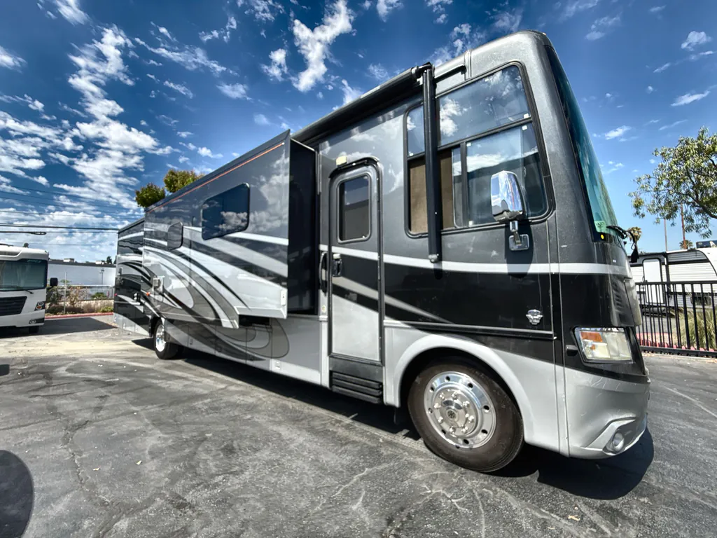 2016 Newmar Canyon Star 3914, Photos photo 5