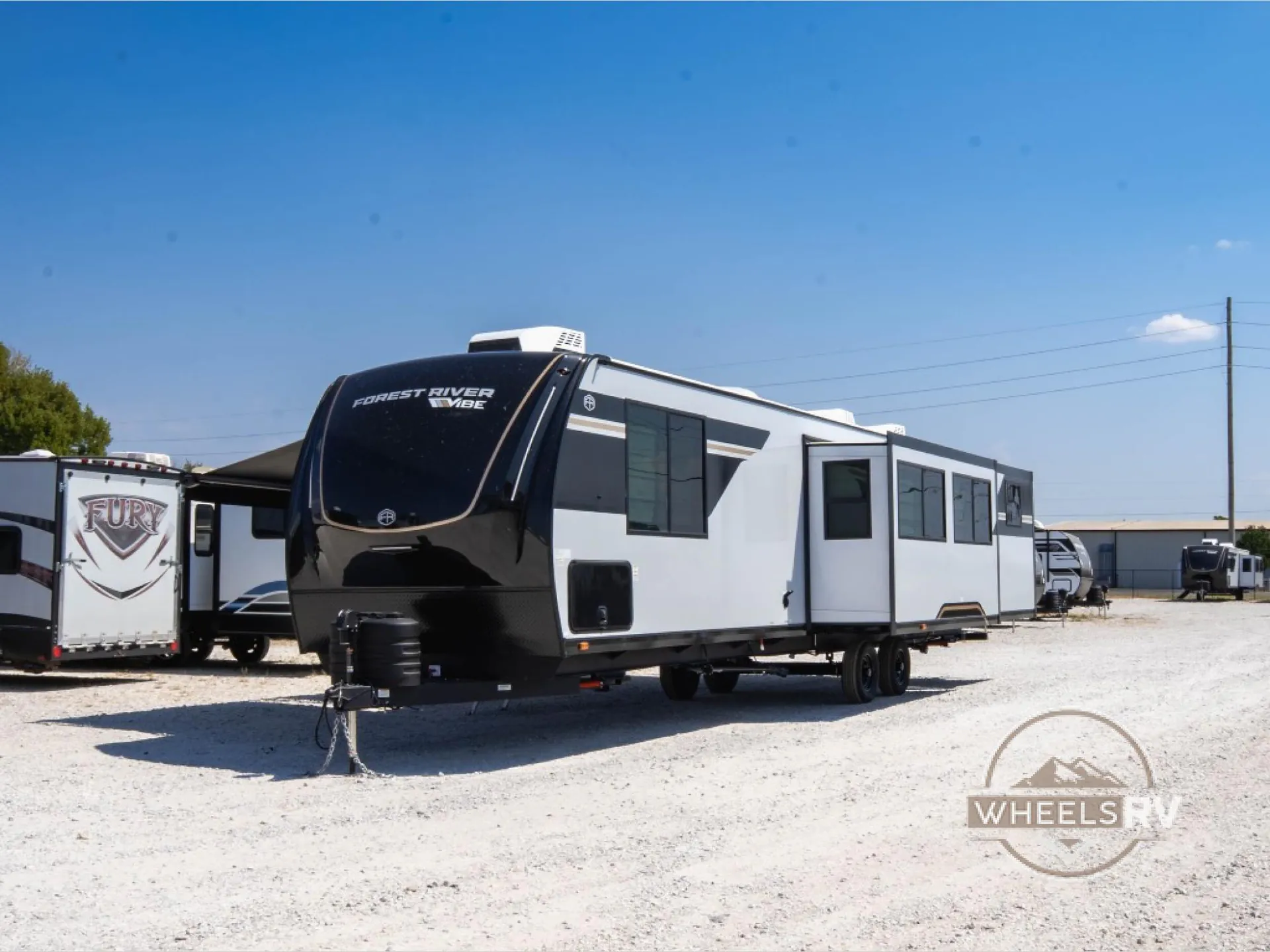2027 Forest River Vibe 3400BH - Photo 4
