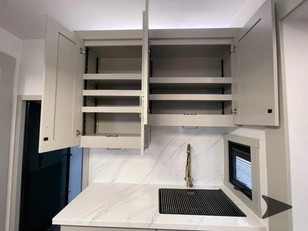 2026 Brinkley Model G 3950, Photos photo 39