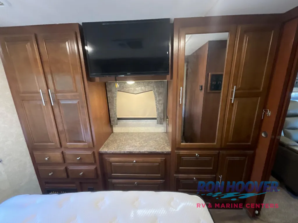 2015 Forest River RV Georgetown 335DS, Photos photo 23