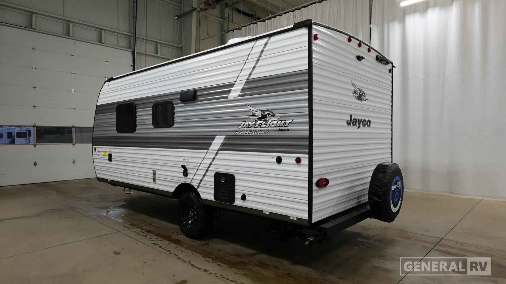 2027 Jayco Jay Flight SLX 175FQ - Photo 4
