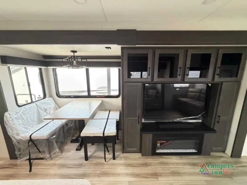 2026 Venture RV SportTrek Touring Edition 333VFK - Photo 3
