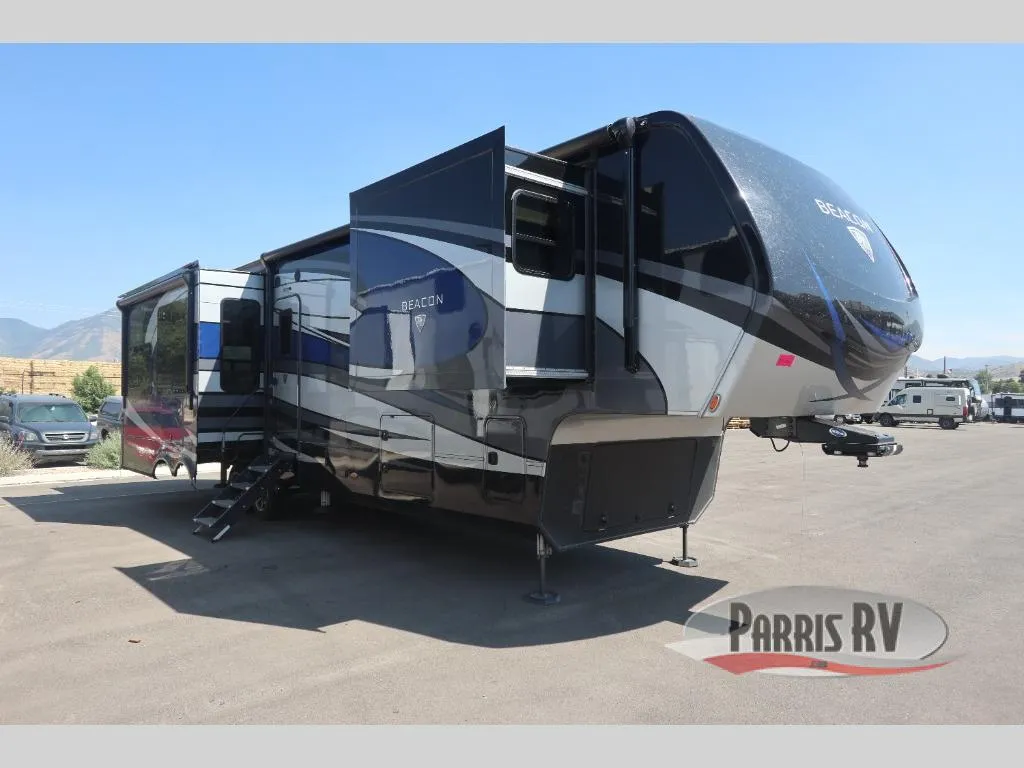2020 VanLeigh RV Beacon 39RLB - Main photo
