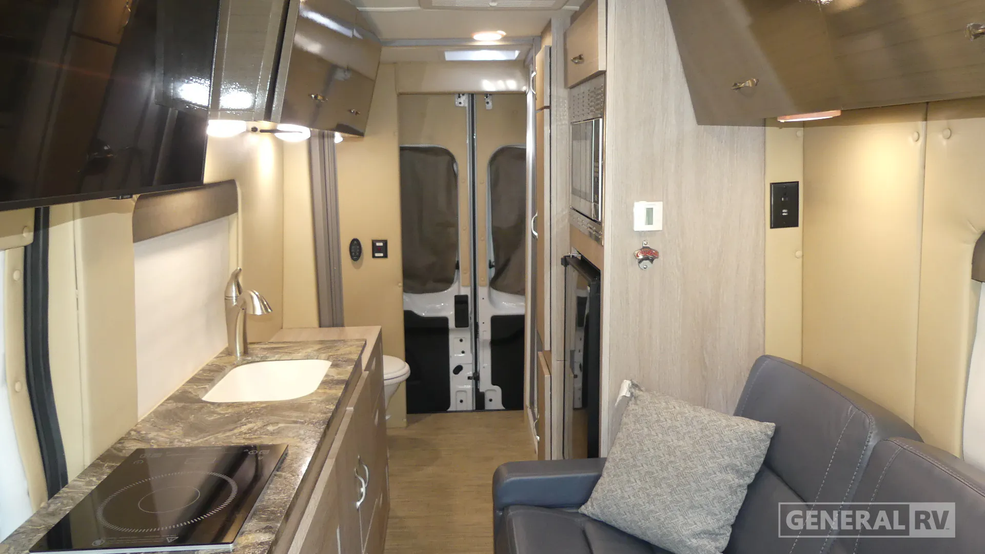 2022 Chinook RV Bayside SS - Photo 3