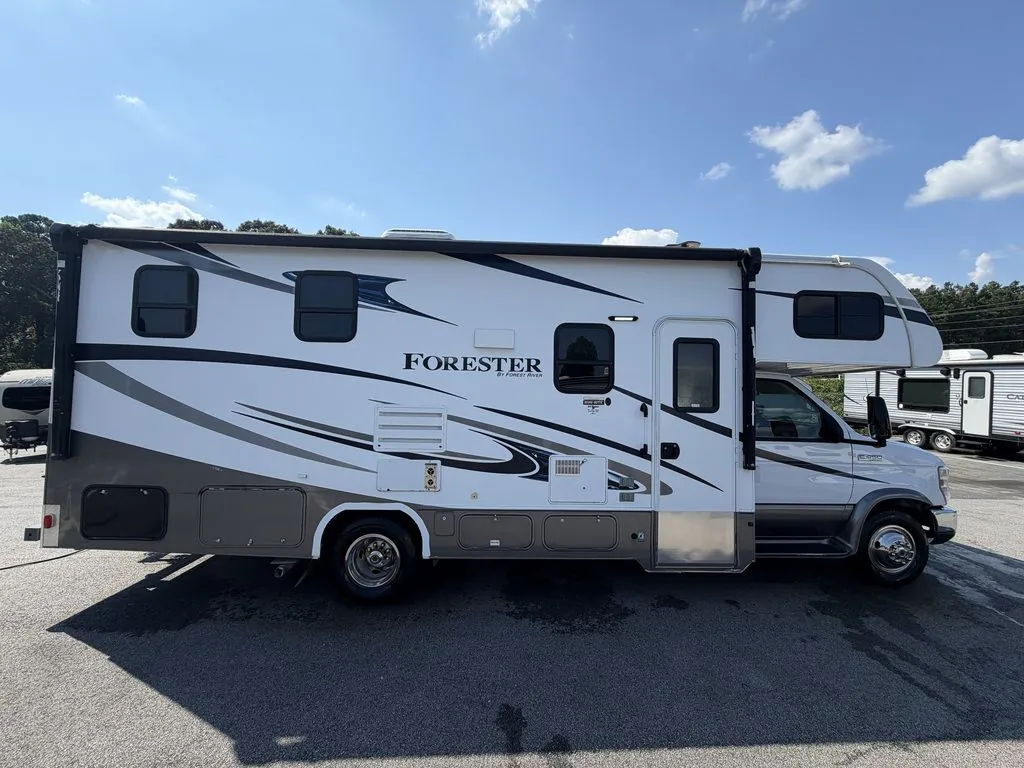 2018 Forest River Forester 2421MS, Photos photo 8