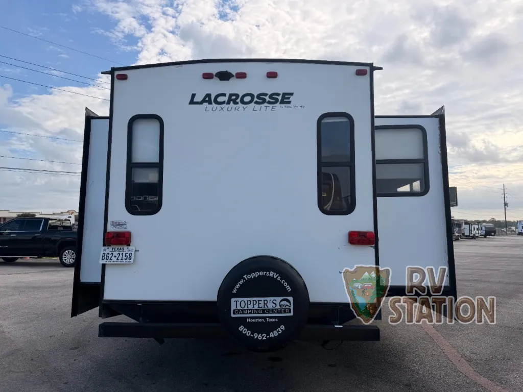2020 Prime Time LaCrosse 3380IB, Photos photo 7