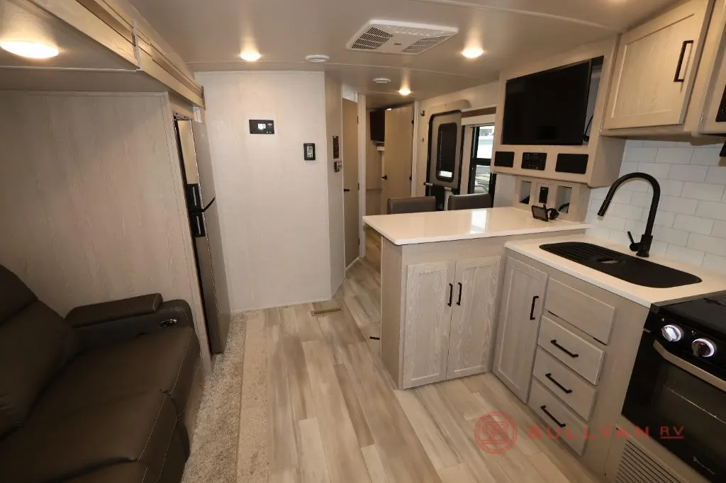 2022 Forest River Rockwood Ultra Lite 2613BS - Photo 3