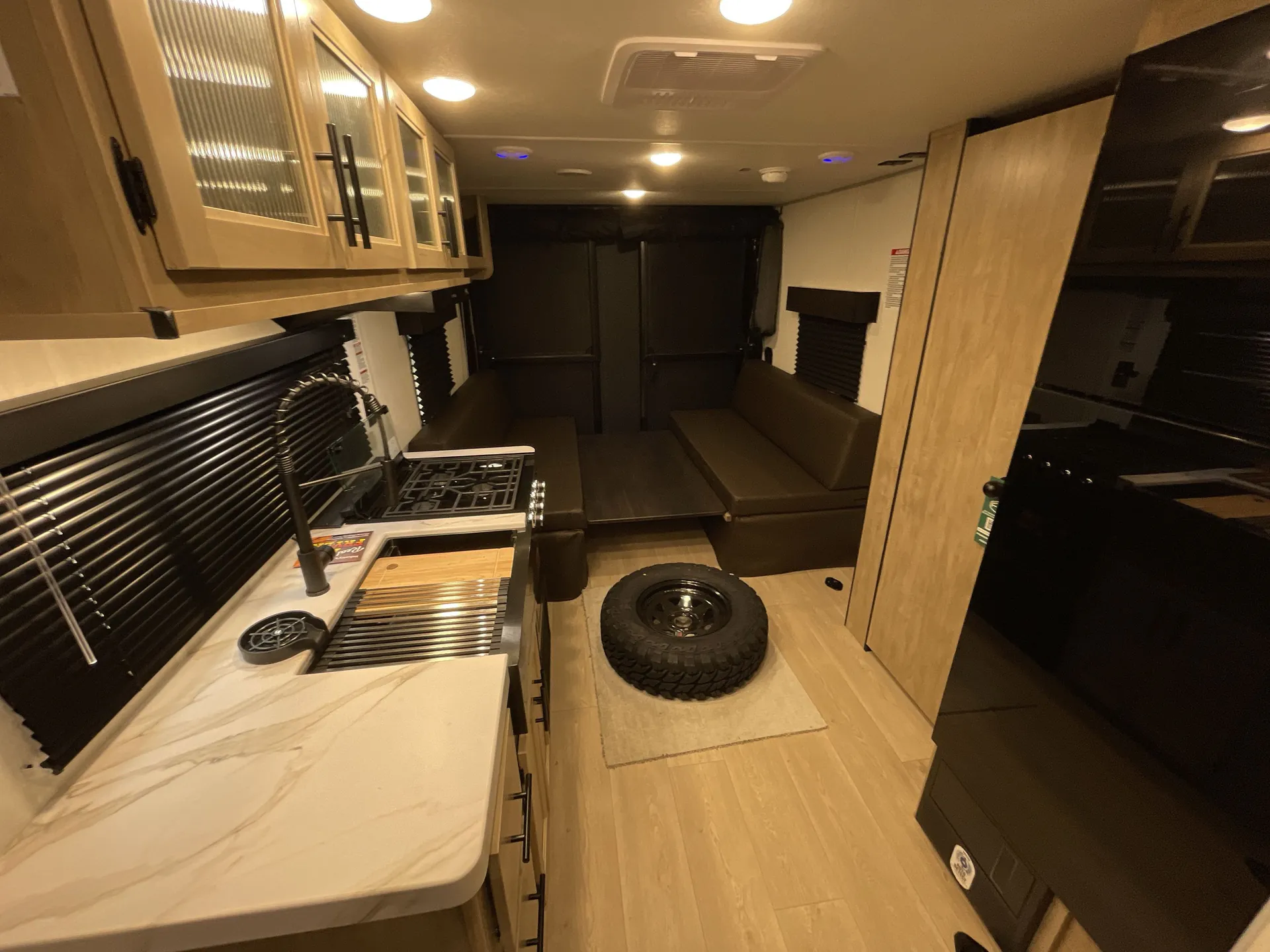 2026 Forest River Grey Wolf 22RR — living area main