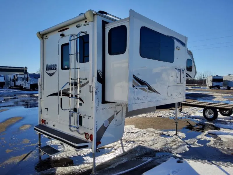 2020 Lance Lance Truck Campers Used    1062 - Photo 2