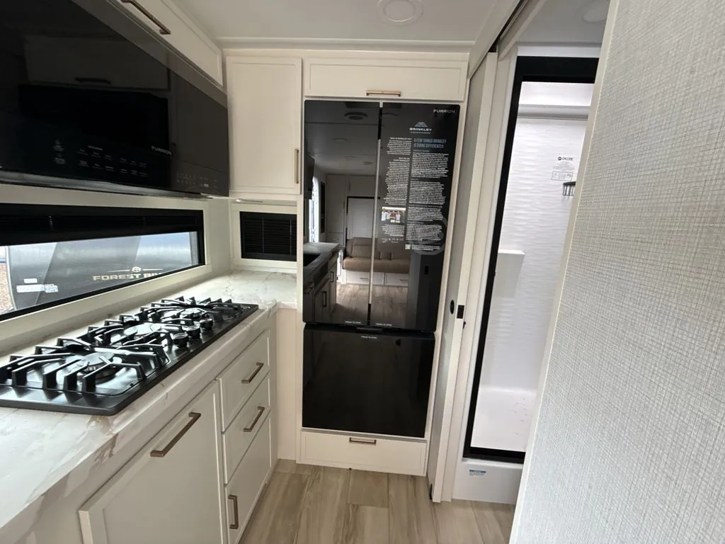 2026 Brinkley Model Ix 20X, Photos photo 42
