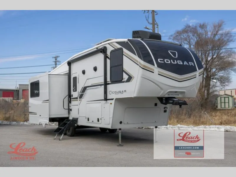 2026 Keystone RV Cougar Half-Ton 27SGS - Photo 2