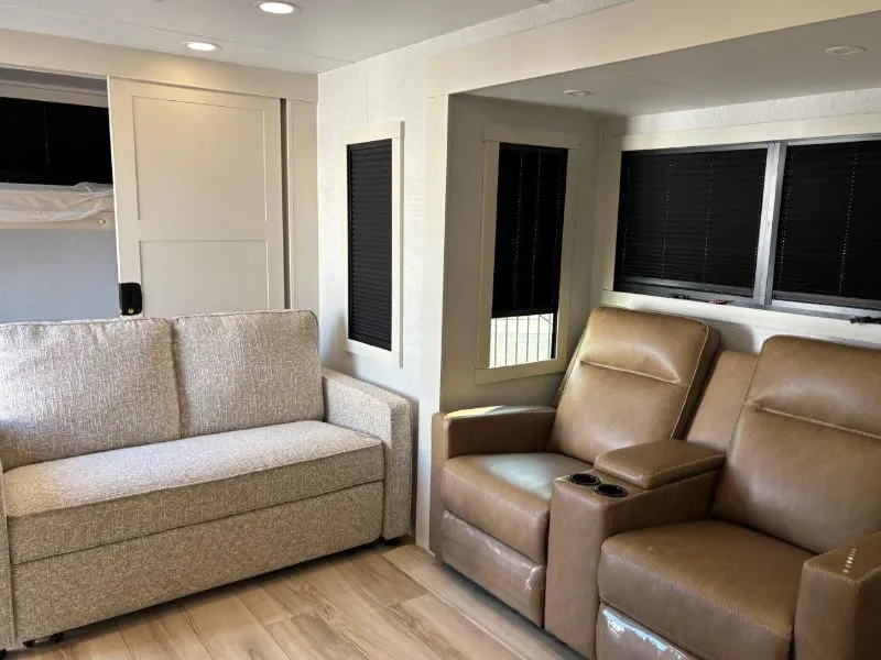 2026 Brinkley Model I 294, Photos photo 31