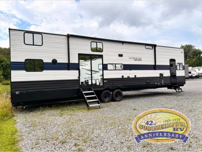 2025 Forest River Cherokee Timberwolf 39DC - Photo 4