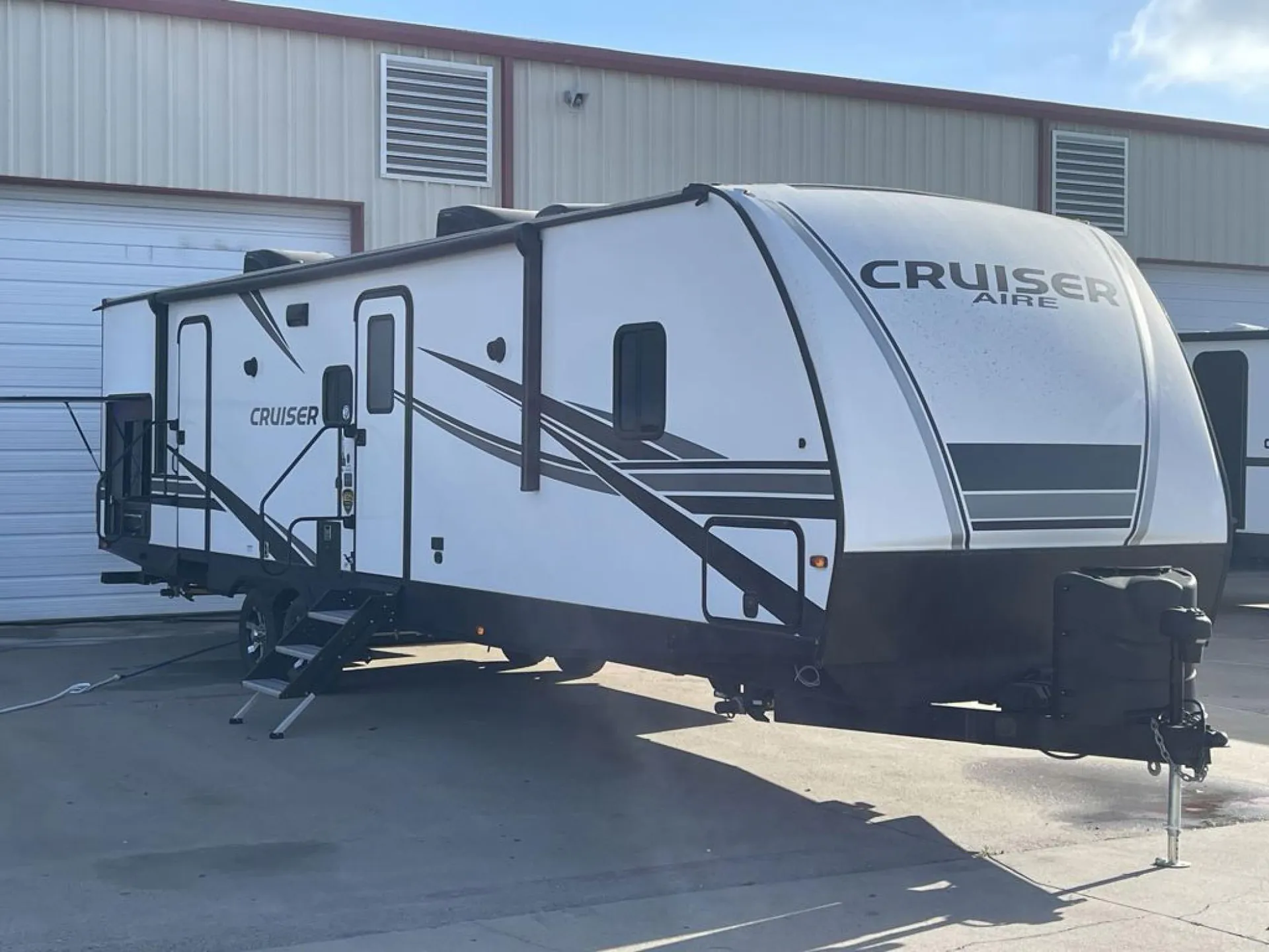 2023 CrossRoads Cruiser Aire 33BHB - Photo 2
