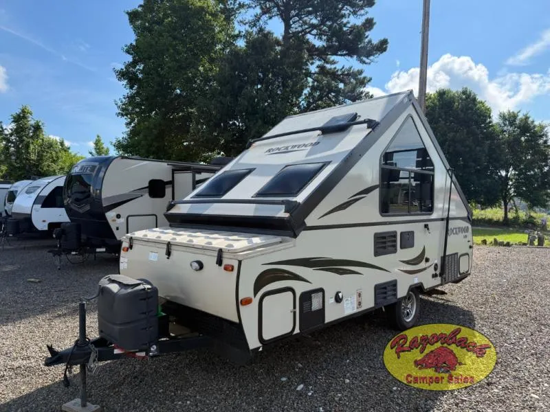 2017 Forest River RV Rockwood Hard Side High Wall Series 212HW - Photo 2