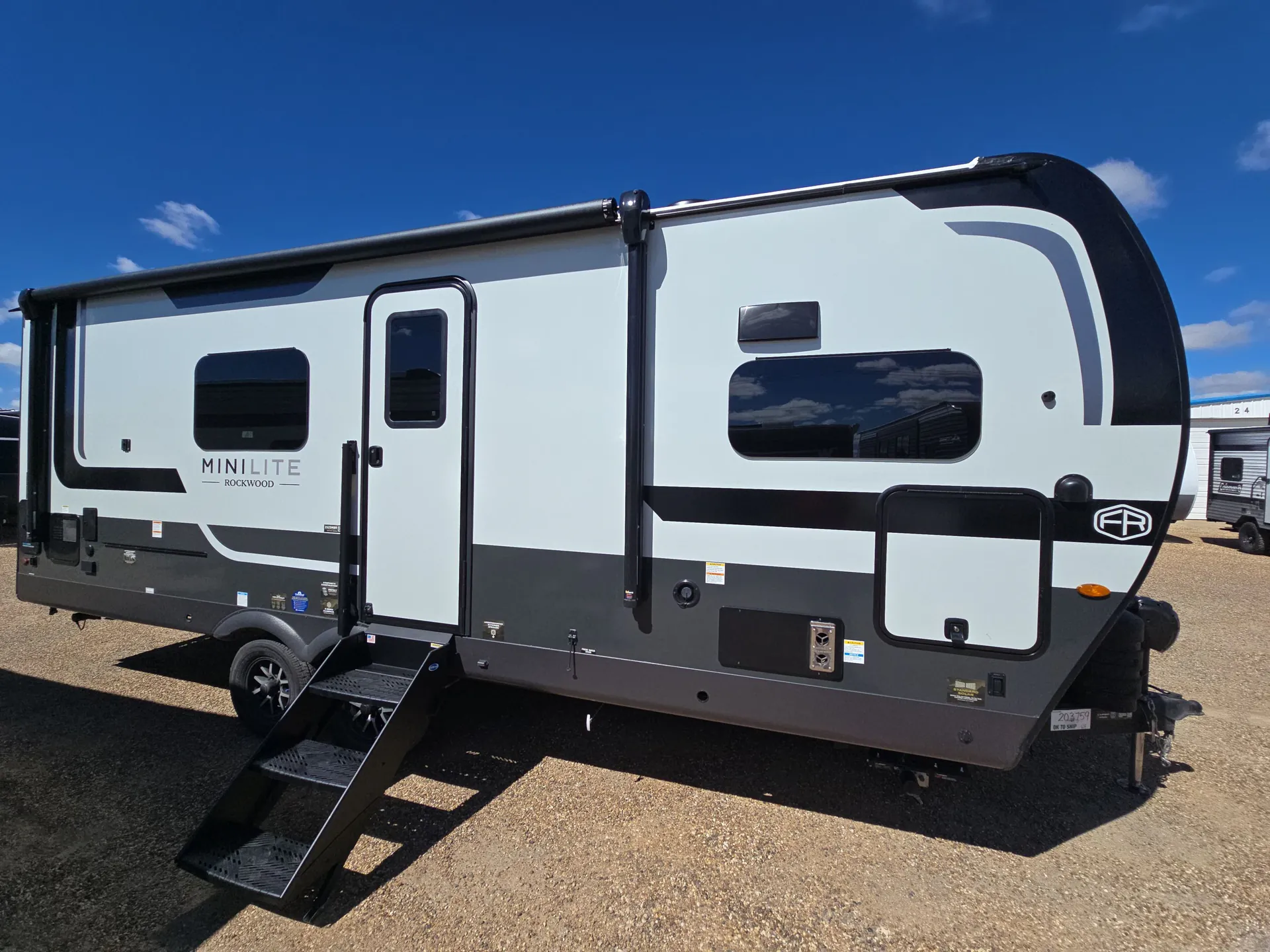 2027 Forest River Rockwood Mini Lite 2523MBR — campside