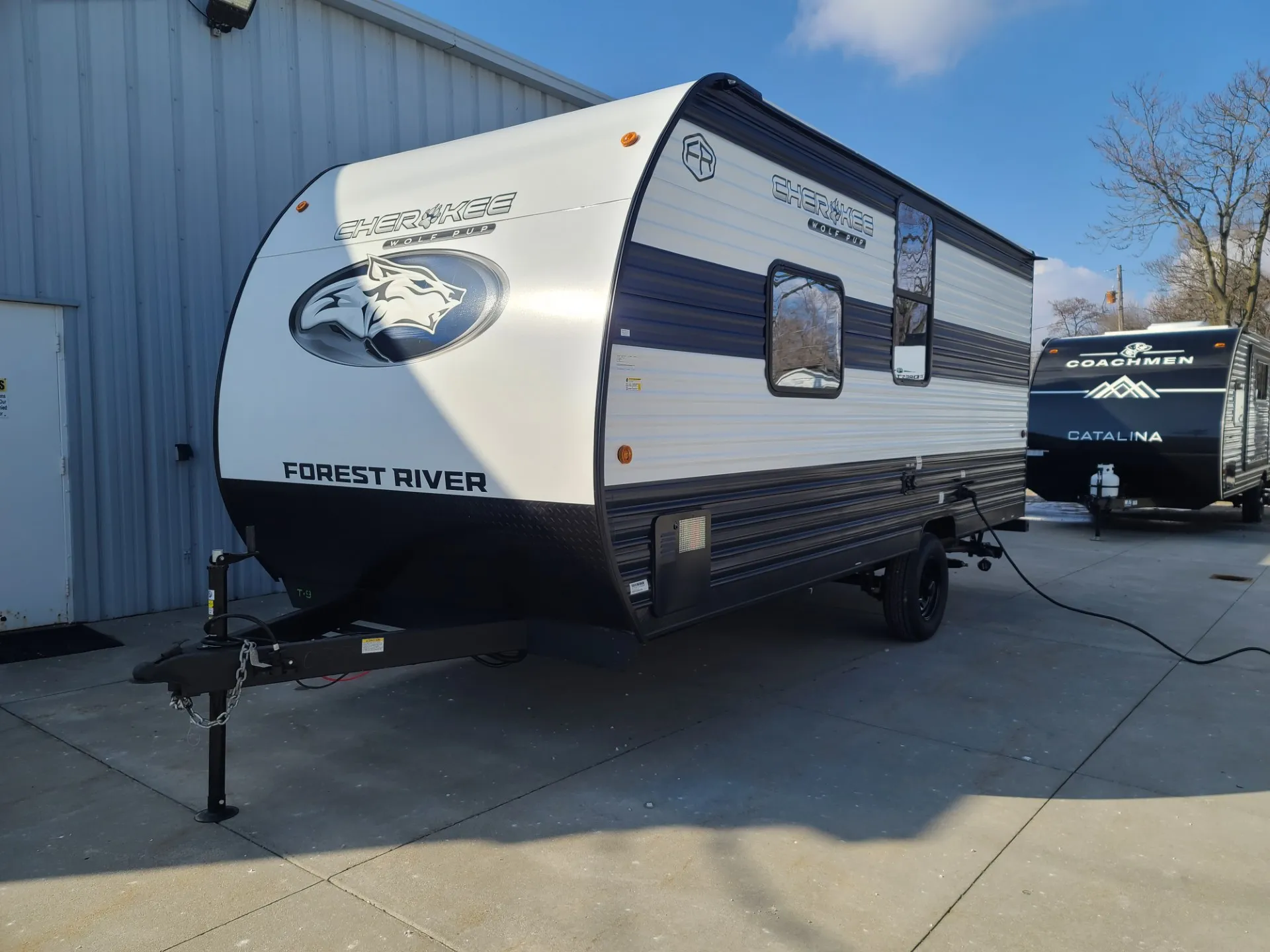 2025 Forest River Cherokee Wolf Pup 17EV - Photo 4