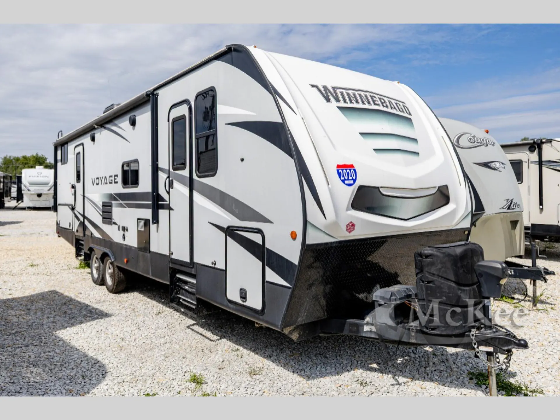 2020 Winnebago Voyage 3033BH - Photo 2
