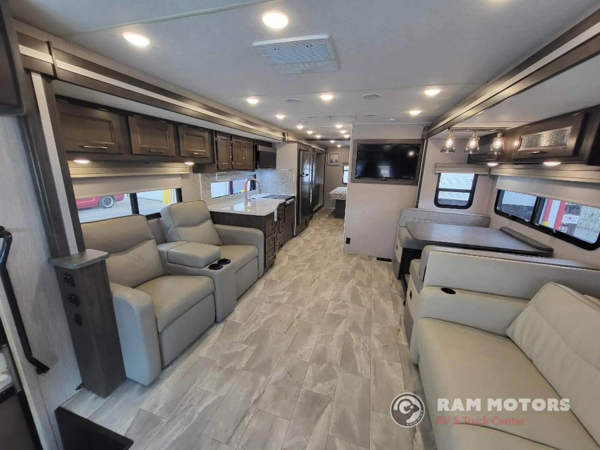 2022 Coachmen Encore 355DS - Photo 4