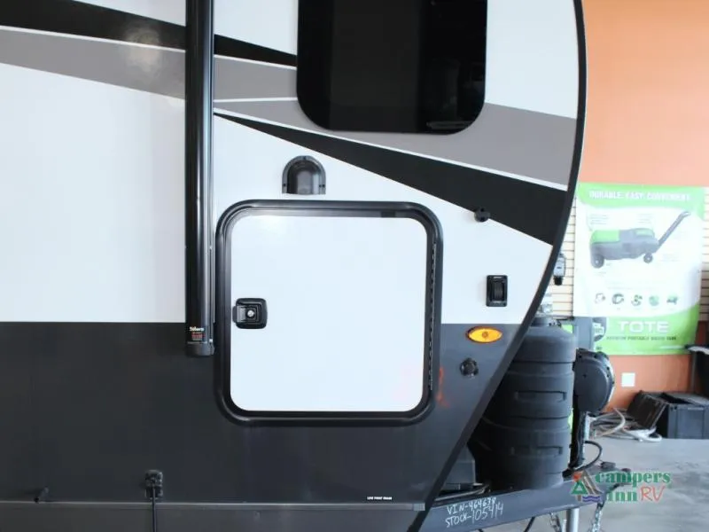 2025 Forest River Rockwood Mini Lite 2506FK - Photo 4