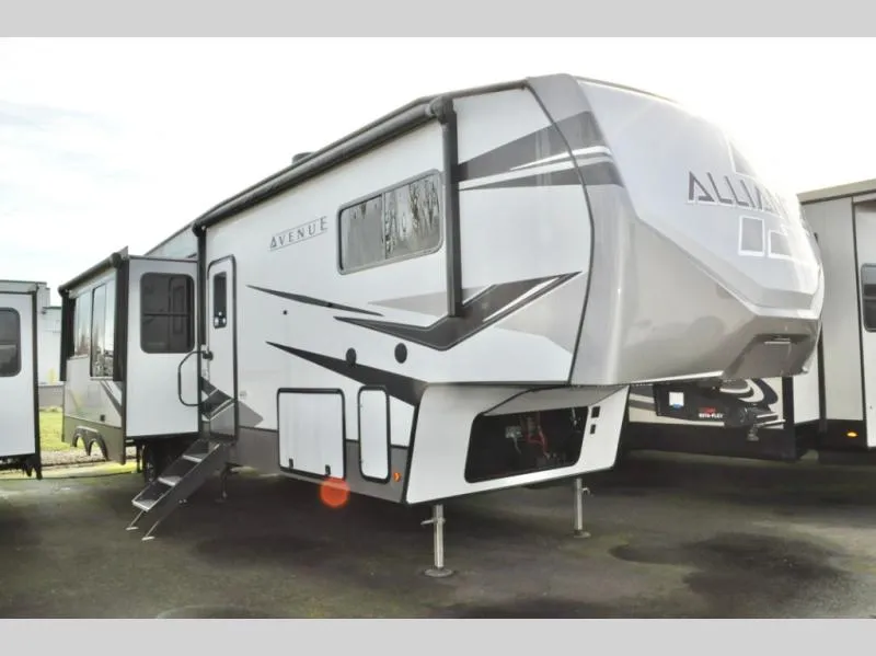 2023 Alliance RV Avenue 36BRM - Photo 2
