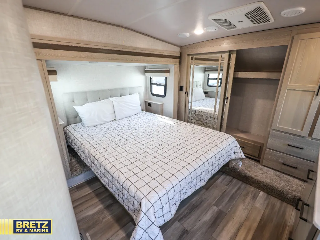 2022 Forest River Rockwood Ultra Lite 2898BS, Photos photo 32