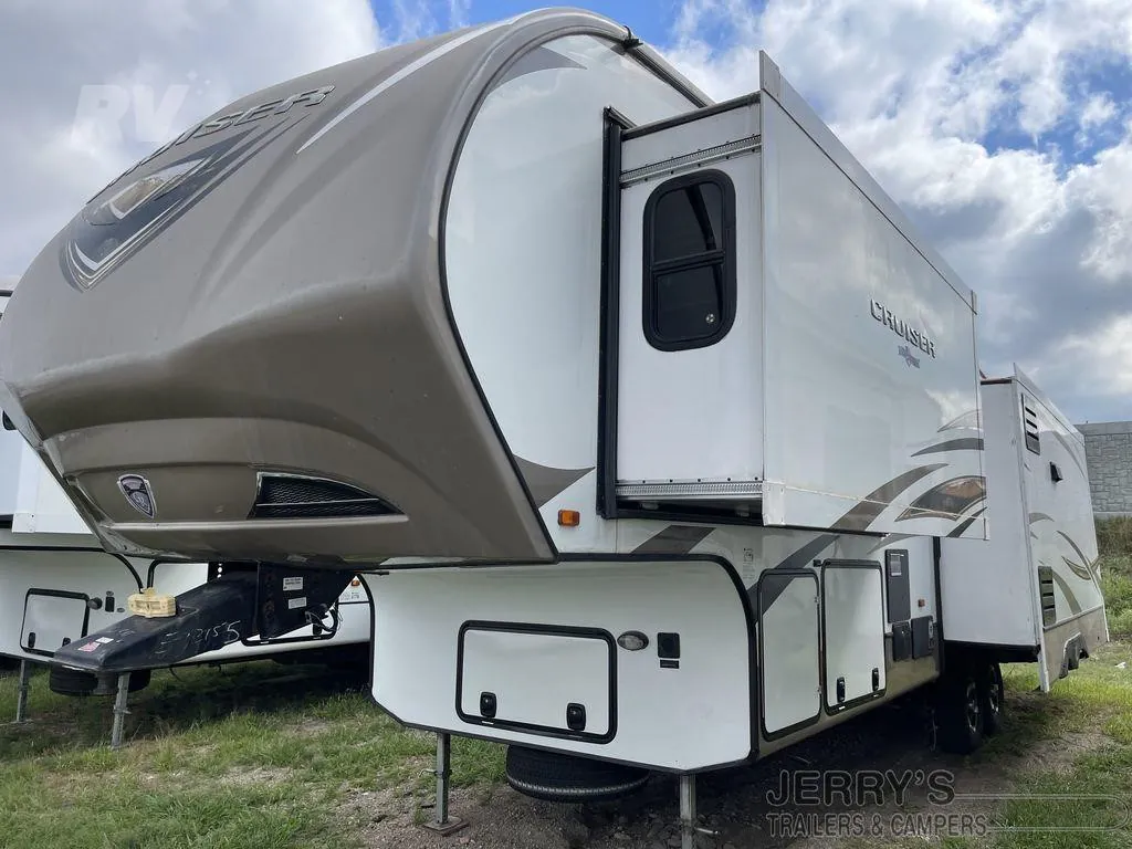 2013 Coachmen Catalina Deluxe 31RLS - Photo 4
