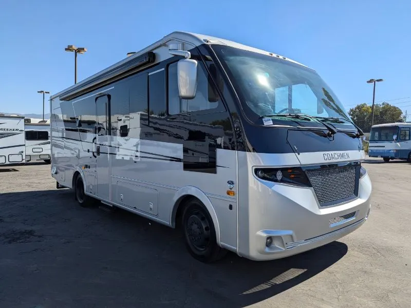 2025 Coachmen Euro 25EU - Photo 2