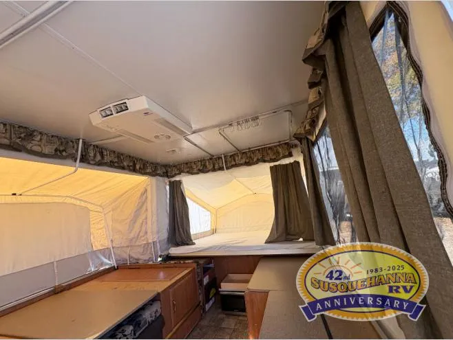 2008 Forest River Rockwood Freedom LTD Series 282TXR - Photo 3