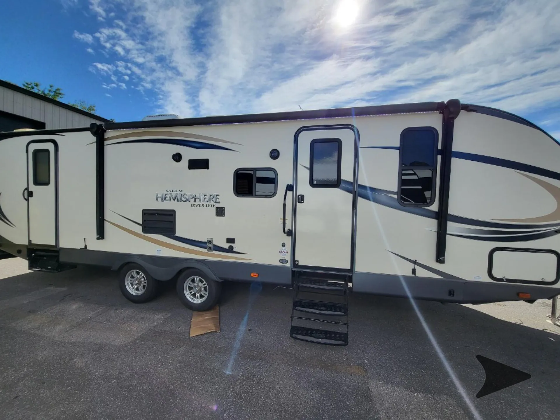2016 Forest River Salem Hemisphere Lite 272BH - Photo 2