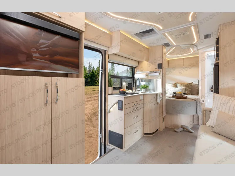 2026 Leisure Travel Unity 24CB - Photo 3