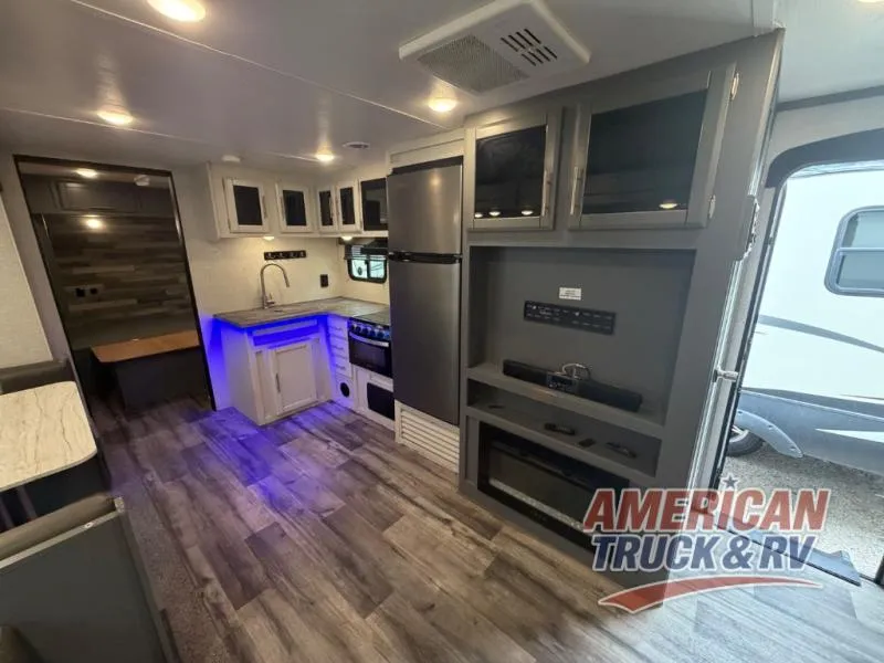 2022 CrossRoads Volante 28BH - Photo 3