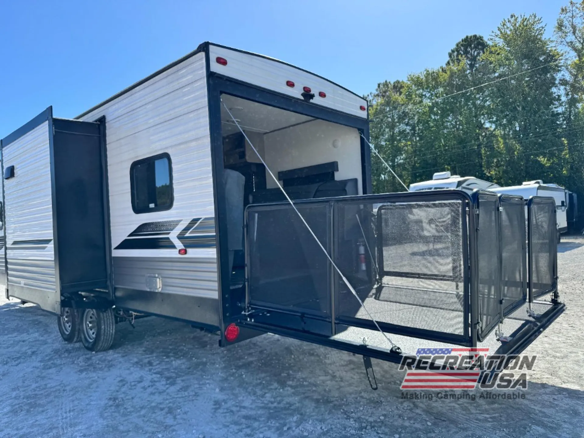 2022 Dutchmen Coleman Lantern 270TQ - Photo 4