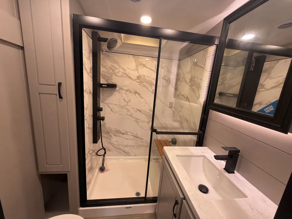 2026 Jayco North Point 395DSDB, Photos photo 8