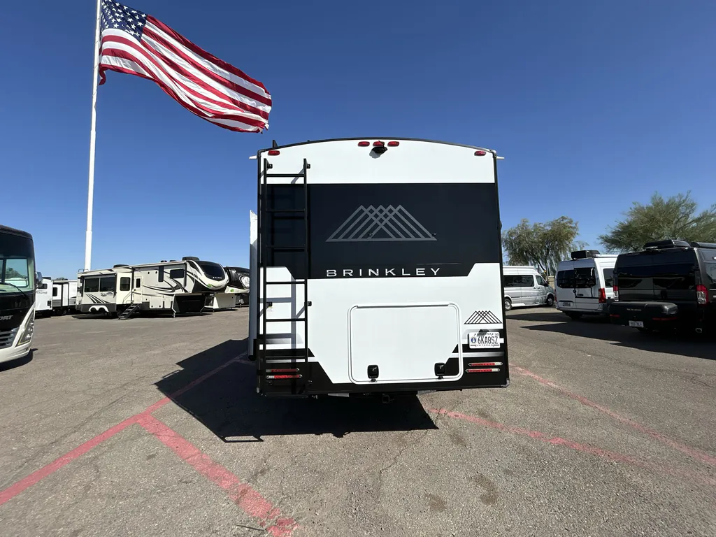 2025 Brinkley Model Z AIR 295, Photos photo 7