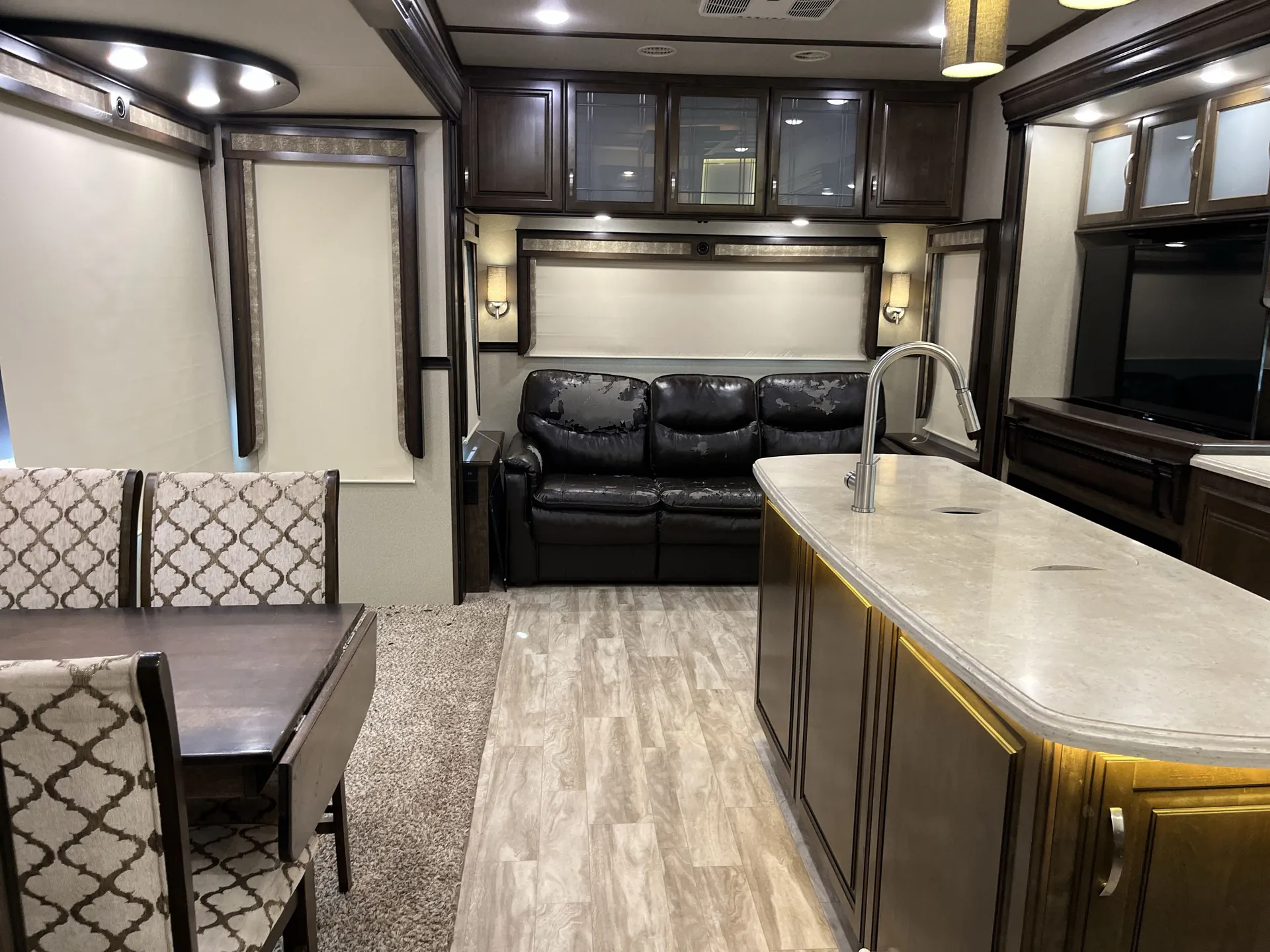 2019 Grand Design Solitude 310GK — living area main