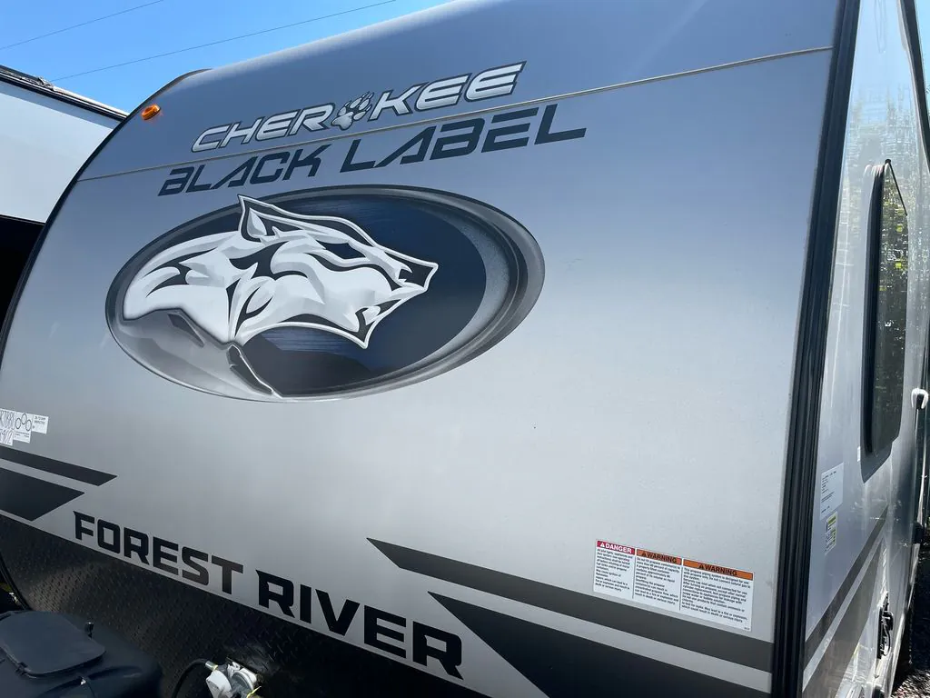 2026 Forest River Cherokee Wolf Pup Black Label 18RJBBL - Photo 2