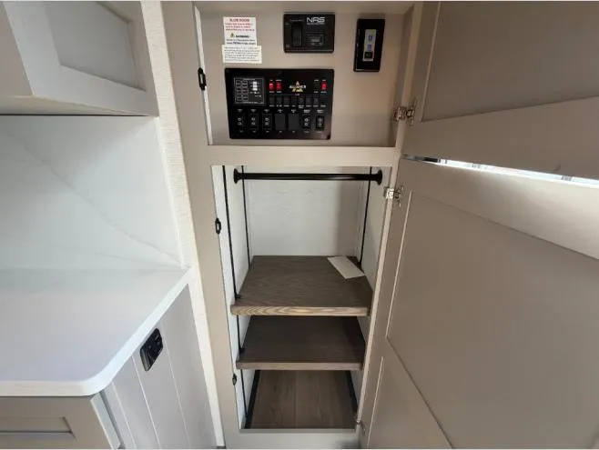 2026 Alliance RV Paradigm 340RL - Photo 4